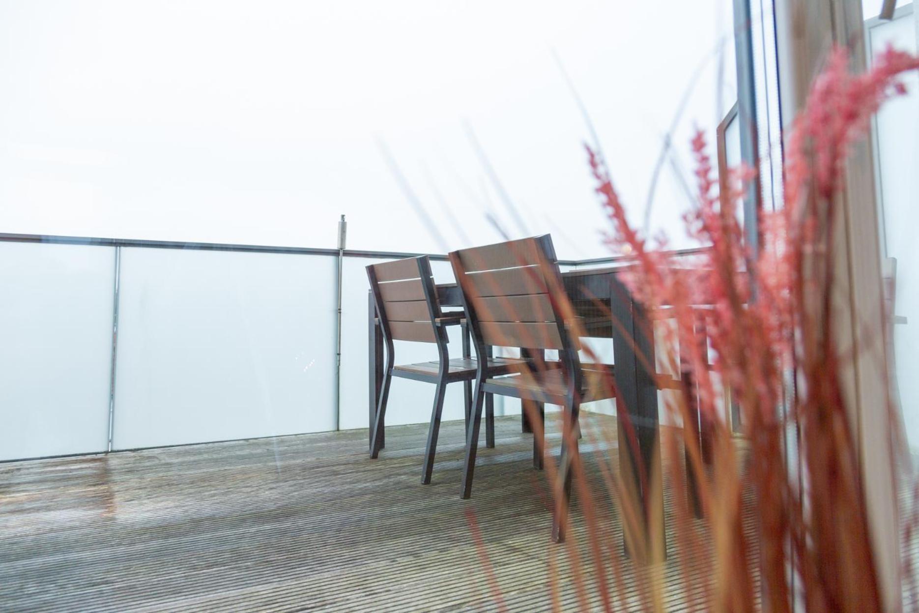 Apartament Micasa Ol - Modernes Penthouse - Stellplatz - Kueche - Wlan - Dachterrasse Oldenburg Zewnętrze zdjęcie
